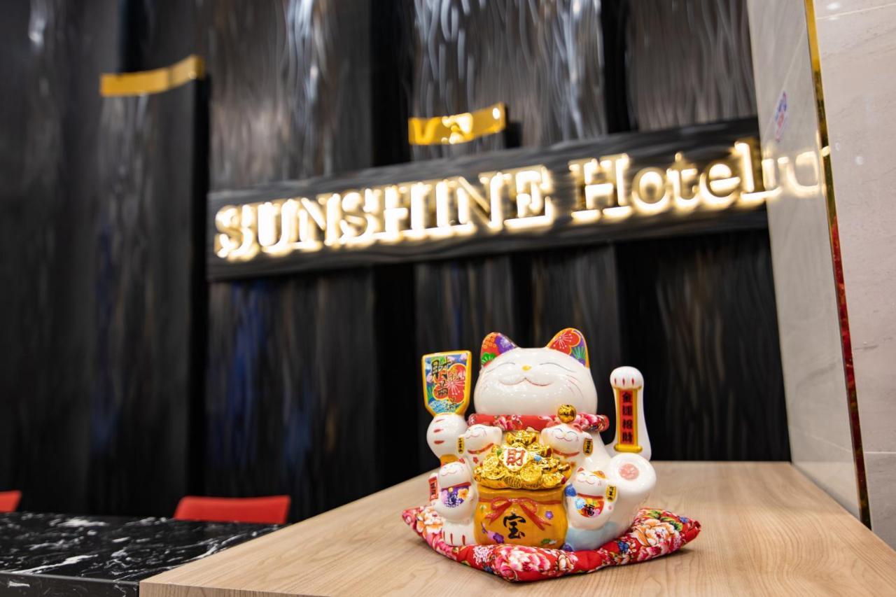 Sunshine Hotel Mong Cai Exterior photo