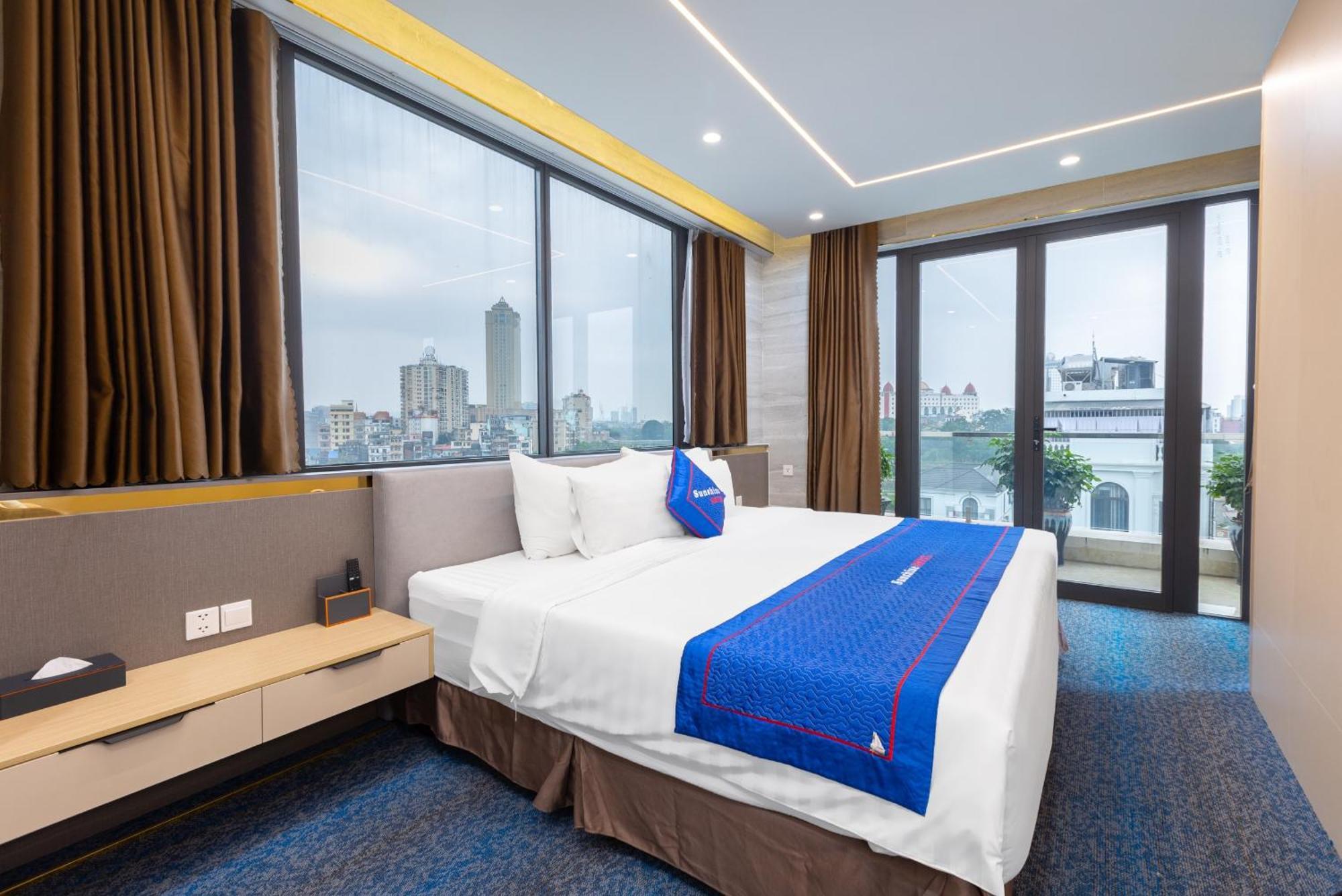 Sunshine Hotel Mong Cai Exterior photo